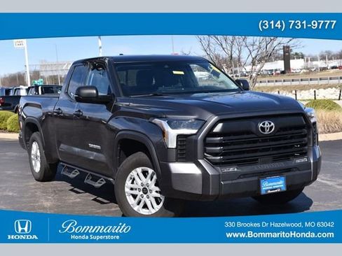 Used 2022 Toyota Tundra SR5 w/ SR5 Premium Package image 1