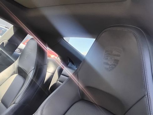 Used 2020 Porsche 911 Carrera S image 18