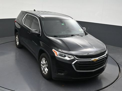 Used 2018 Chevrolet Traverse LS FWD image 24