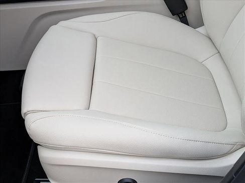 New 2026 Mercedes-Benz GLA 250 image 4
