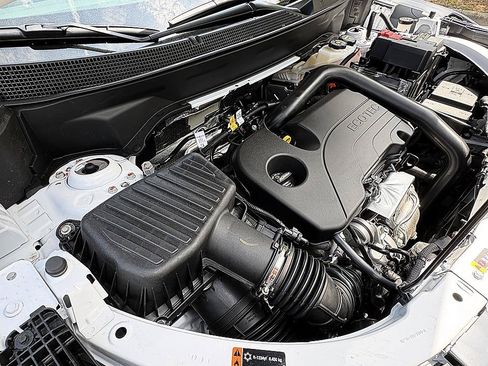 New 2026 Chevrolet Equinox LT w/ Midnight Edition FWD image 22