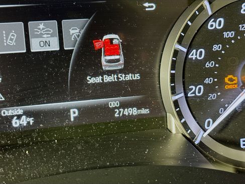 Certified 2022 Toyota Highlander XLE image 13