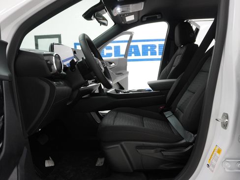 New 2026 Chevrolet Equinox LT image 15