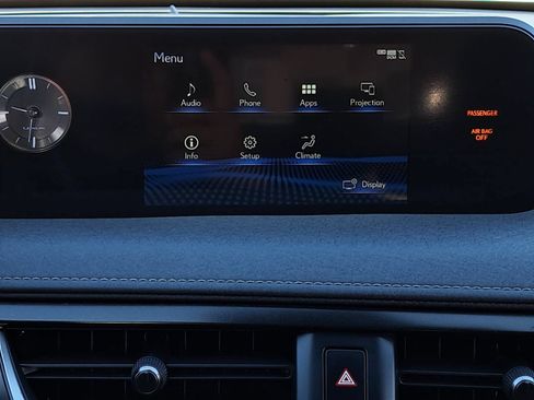 Used 2020 Lexus UX 200 w/ Premium Package FWD image 22