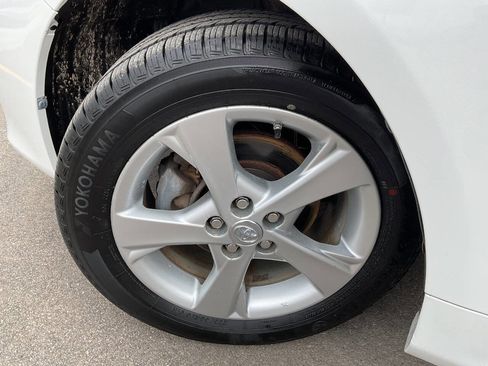 Used 2013 Toyota Corolla LE w/ Premium Pkg image 41