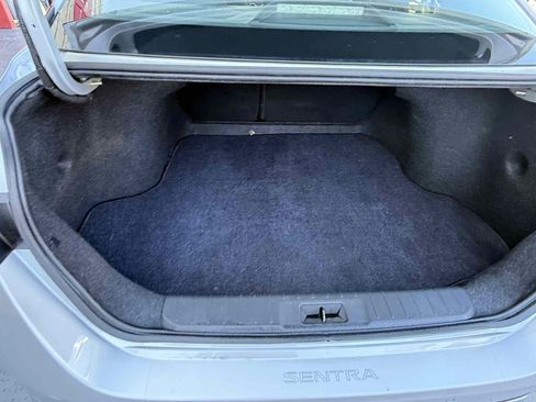 Used 2022 Nissan Sentra S FWD image 42