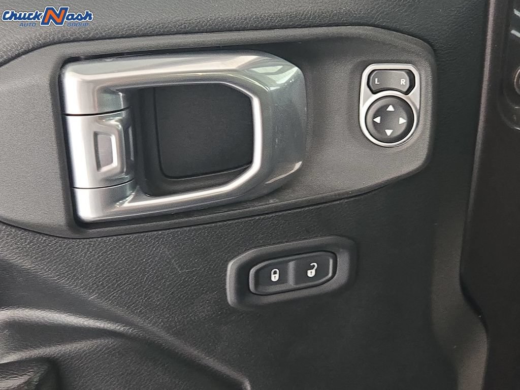 Used 2021 Jeep Wrangler Unlimited Sport AWD/4WD image 28