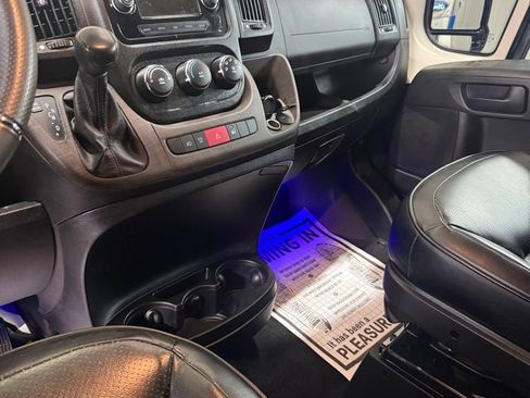 Used 2018 RAM ProMaster 3500 w/ Mopar Trailer Tow Group FWD image 12