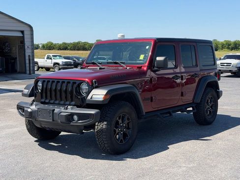 Used 2021 Jeep Wrangler Unlimited Sport AWD/4WD image 9