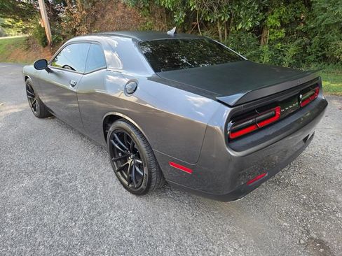 Used 2023 Dodge Challenger R/T Scat Pack w/ T/A Package RWD image 10
