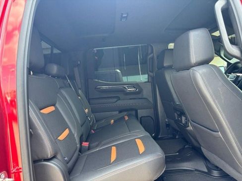 Used 2023 GMC Sierra 1500 AT4 w/ AT4 Premium Package image 10