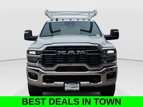 New 2026 RAM 3500 Tradesman w/ Chrome Appearance Group A AWD/4WD image 8
