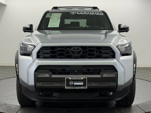 Used 2025 Toyota 4Runner TRD Off-Road Premium AWD/4WD image 6