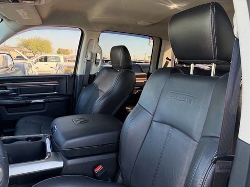 Used 2018 RAM 1500 Laramie w/ Convenience Group image 27