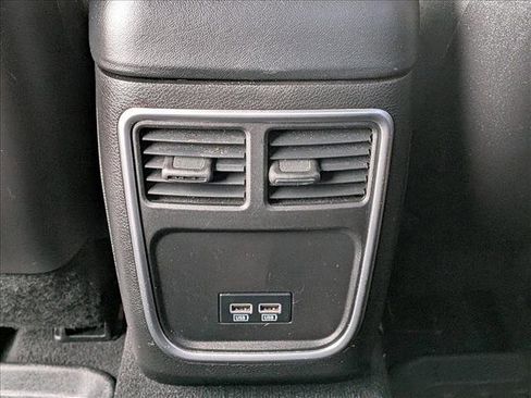 Used 2019 Dodge Charger R/T image 18