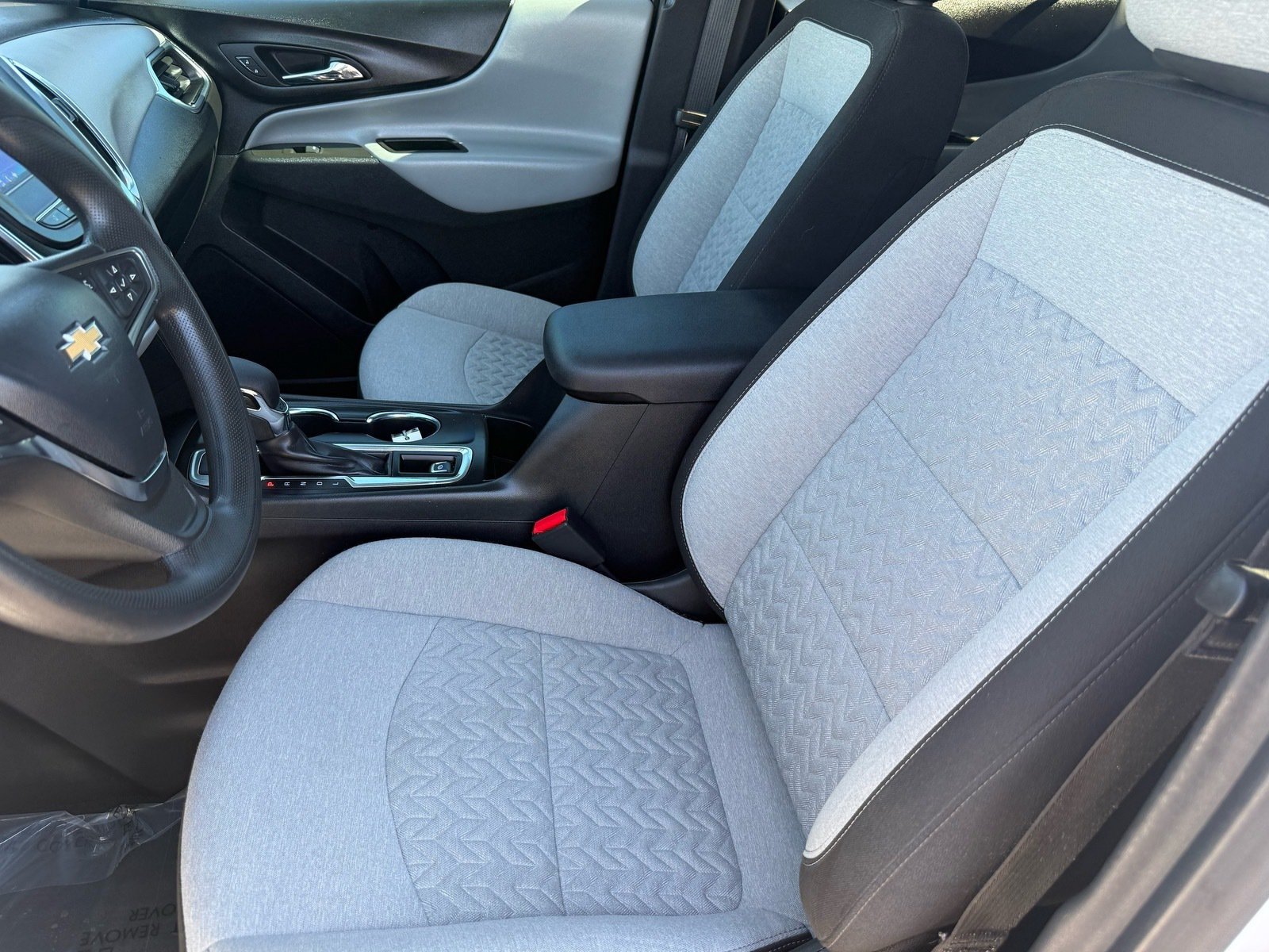 Used 2023 Chevrolet Equinox LS w/ LS Convenience Package AWD/4WD image 13