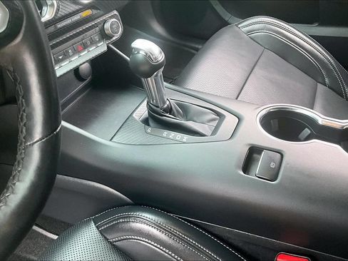 Used 2025 Ford Mustang GT Premium RWD image 19