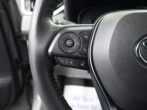 Used 2023 Toyota RAV4 XLE Premium image 33