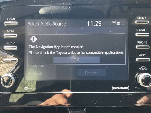 Used 2024 Toyota Camry SE image 28