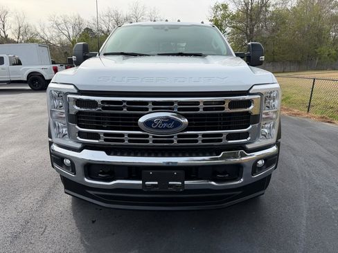 Used 2025 Ford F450 XL w/ XL Chrome Package AWD/4WD image 3