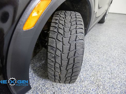 Used 2022 Buick Encore GX Preferred w/ Cold Weather Comfort Package AWD/4WD image 47