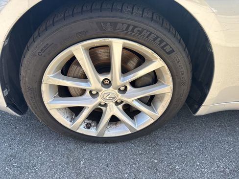 Used 2011 Lexus IS 350 AWD w/ Luxury Plus Value Edition image 6