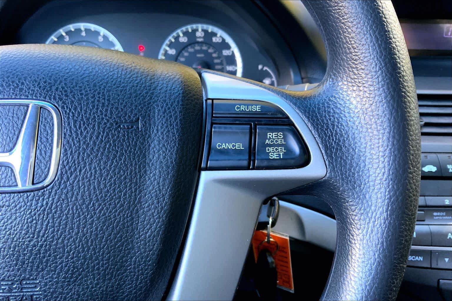 Used 2011 Honda Accord LX-P image 24