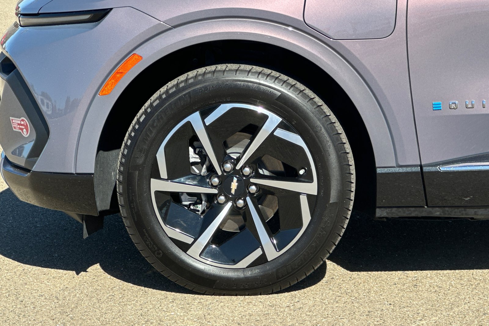 Used 2024 Chevrolet Equinox EV LT w/ LPO, All-Weather Mat Package FWD image 44