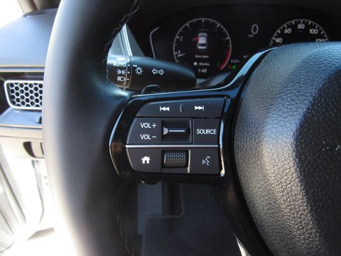 Certified 2024 Honda Civic Sport image 22