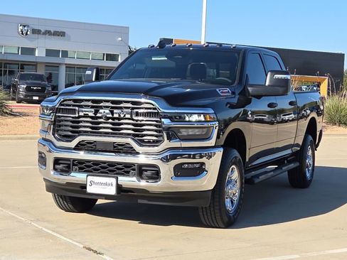 Used 2025 RAM 2500 Tradesman image 3
