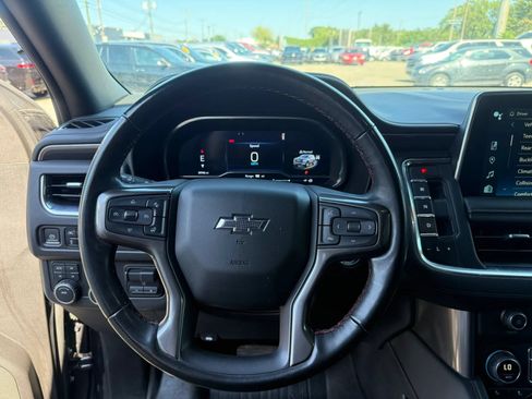 Used 2023 Chevrolet Tahoe RST w/ Luxury Package AWD/4WD image 18