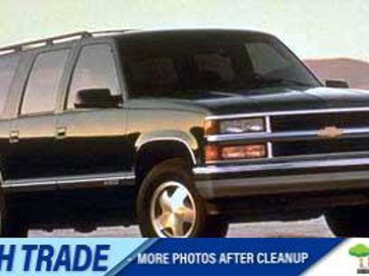 Used 1997 Chevrolet Suburban 4WD w/ Preferred Equipment Group 2