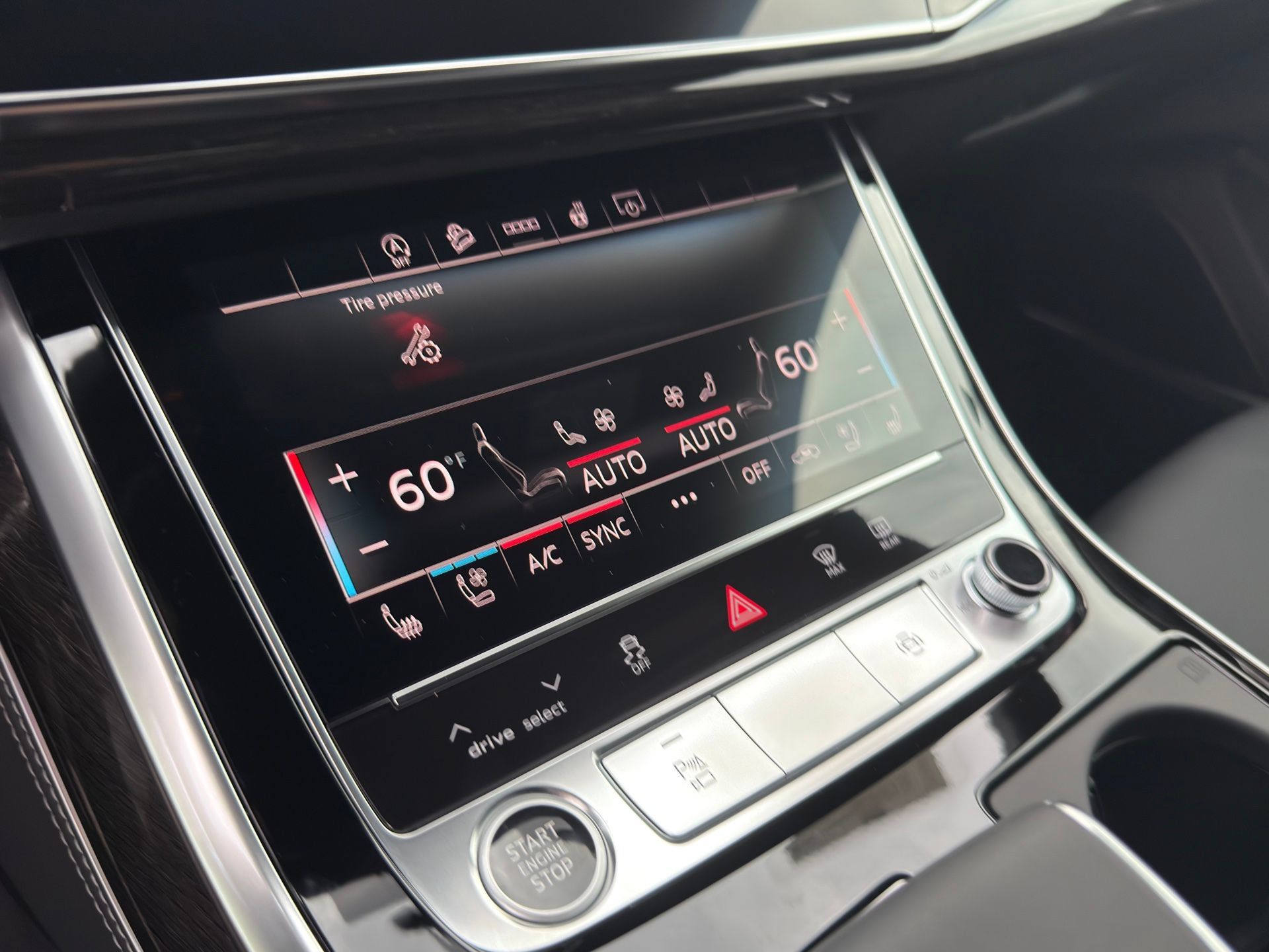 New 2026 Audi Q7 3.0T Premium Plus AWD/4WD image 18