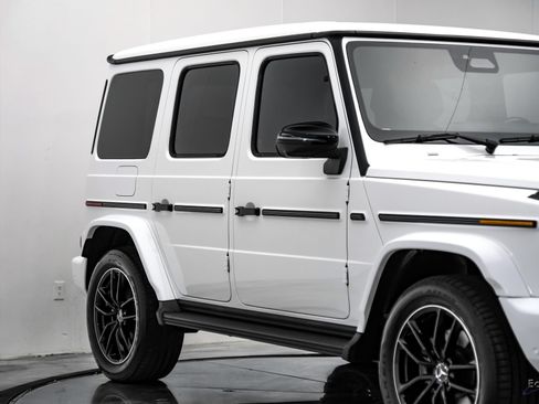 Used 2025 Mercedes-Benz G 550 w/ Exclusive Interior Package image 26