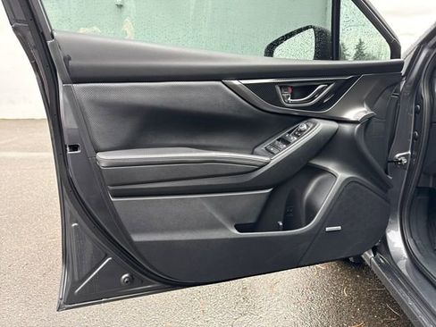 Used 2019 Subaru Impreza 2.0i Limited image 17