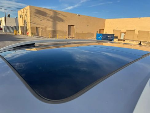 Used 2021 Volkswagen Atlas SEL image 8