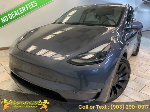 Used 2022 Tesla Model Y Performance AWD/4WD image 1