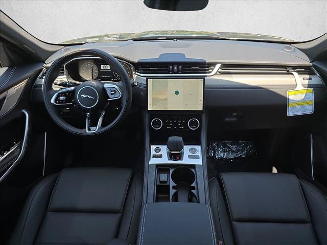 New 2026 Jaguar F-PACE R-Dynamic S AWD/4WD image 9