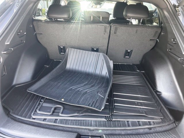 Used 2024 Chevrolet Equinox EV LT w/ LPO, Blackout Package FWD image 17