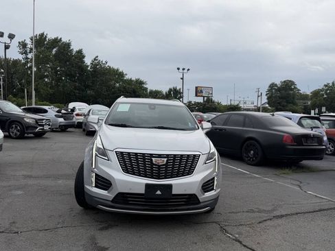 Used 2020 Cadillac XT5 Premium Luxury AWD/4WD image 9