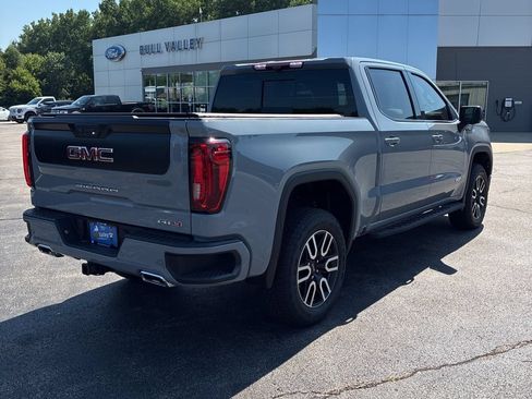 Used 2025 GMC Sierra 1500 AT4 w/ AT4 Premium Package AWD/4WD image 12