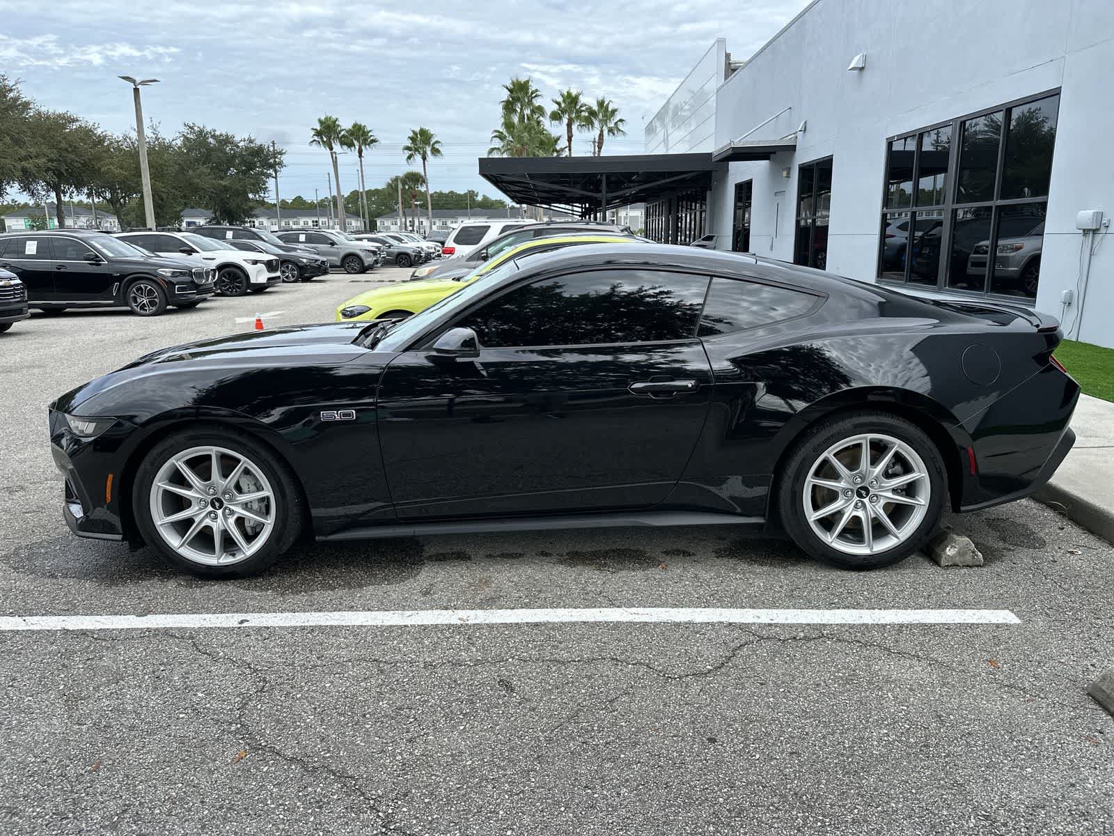 Used 2024 Ford Mustang GT Premium RWD image 4