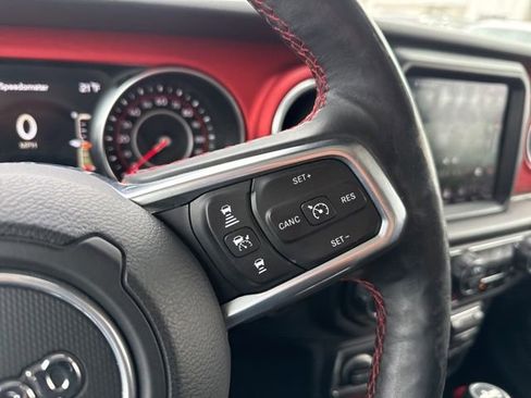 Used 2019 Jeep Wrangler Unlimited Rubicon AWD/4WD image 35