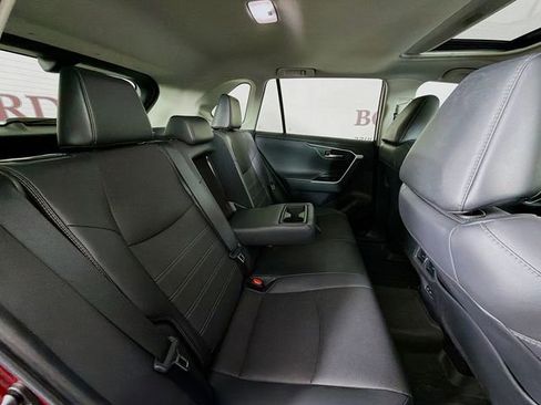 Used 2022 Toyota RAV4 Limited AWD/4WD image 33