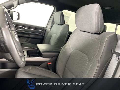 Used 2022 RAM 1500 Big Horn AWD/4WD image 18