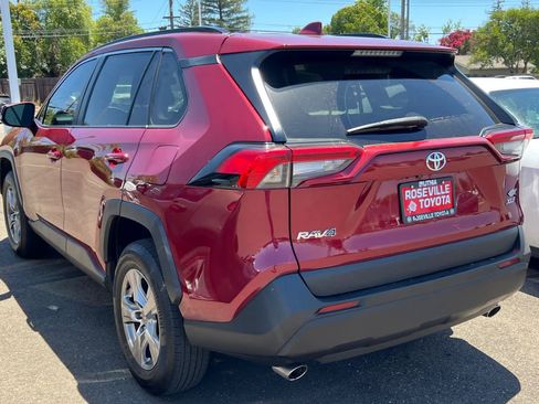 Used 2023 Toyota RAV4 XLE FWD image 6