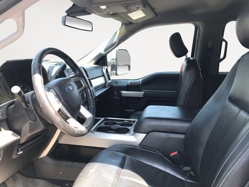 Used 2020 Ford F250 Lariat w/ Lariat Ultimate Package image 11