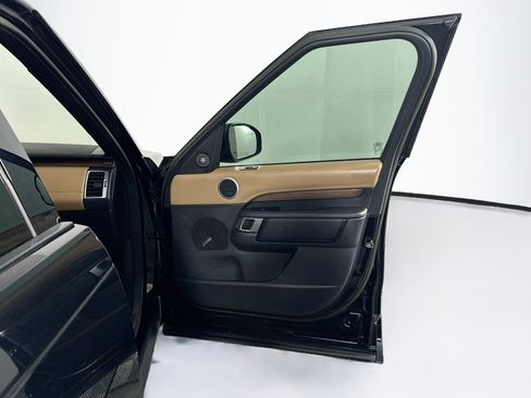Used 2023 Land Rover Discovery S R-Dynamic AWD/4WD image 35