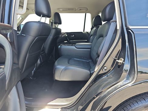 Used 2024 Nissan Armada Platinum w/ Captain's Chairs Package AWD/4WD image 11