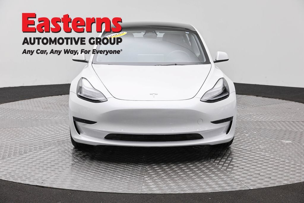 Used 2023 Tesla Model 3 Standard Range RWD image 2